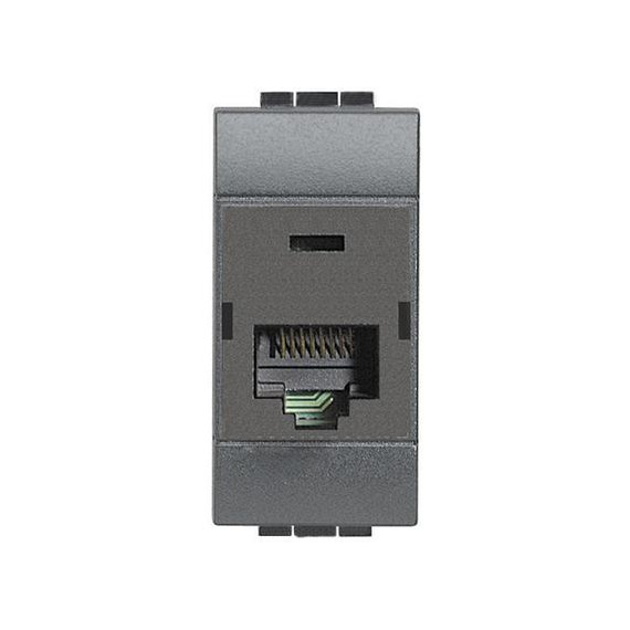 BTNET - LIVING INT  RJ45 110IDC UTP CAT5E